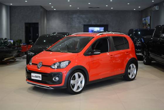 VOLKSWAGEN UP 1.0 170 TSI TOTAL FLEX XTREME 4P MANUAL VOLKSWAGEN UP 1.0 170 TSI TOTAL FLEX XTREME 4P MANUAL